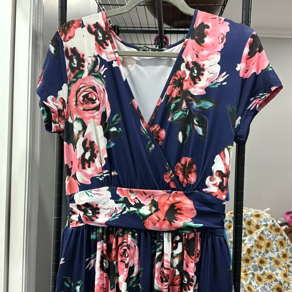 Navy & Pink Floral Maxi Dress with Pockets!